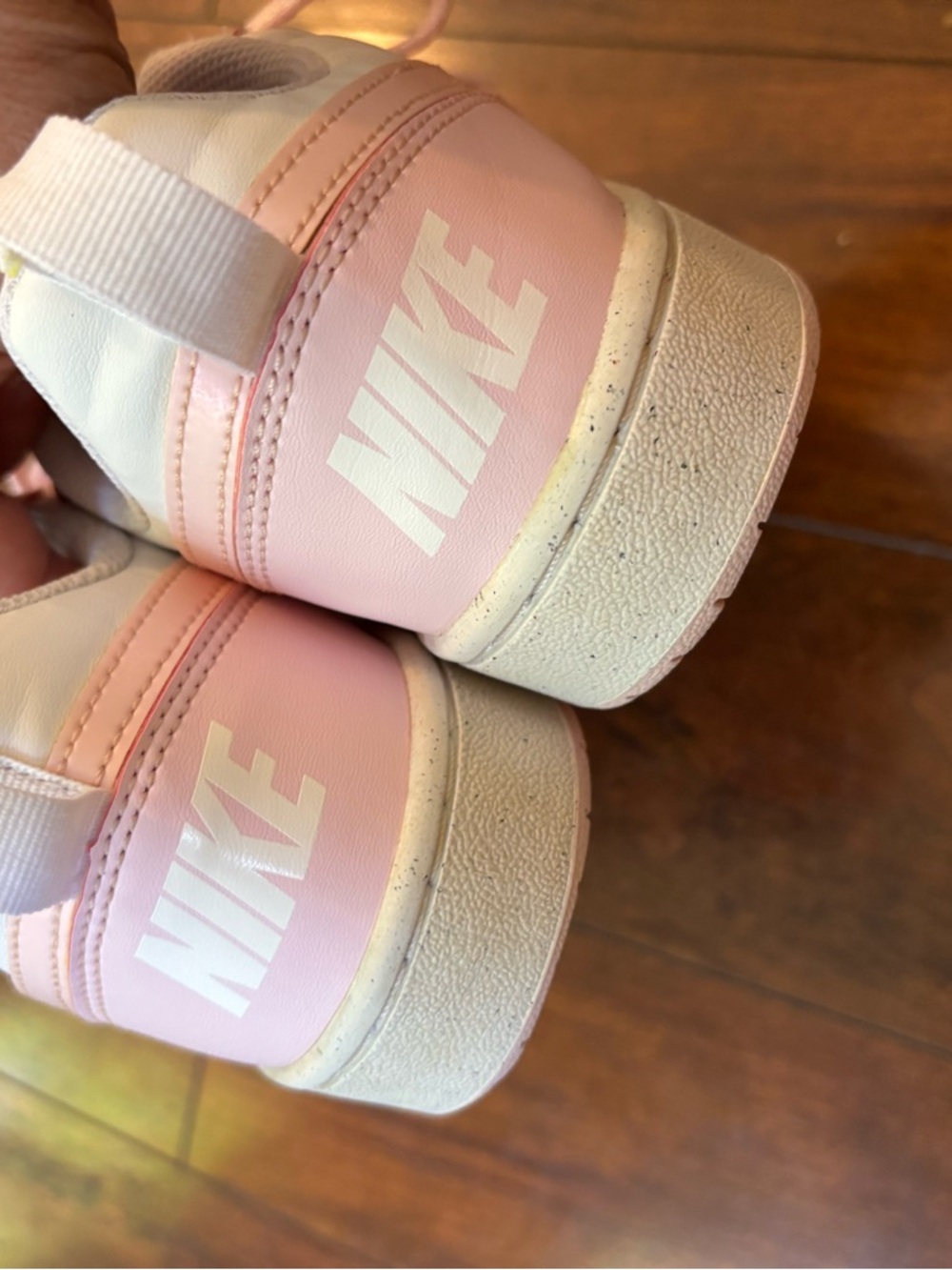 Nike Pink & White Sneakers – Youth 6.5Y (Fits Women’s 7.5) 💕 - Picture 5 of 7